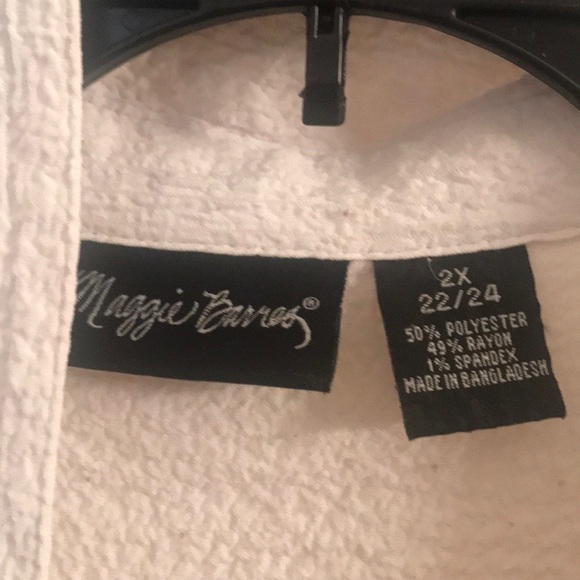 White linen top size 2x - Picture 3 of 4